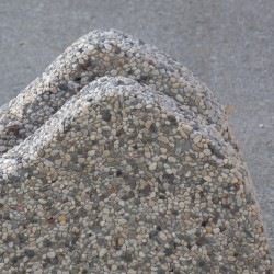 Betonsko stojalo za kolo